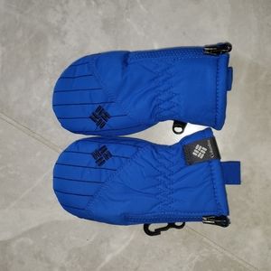 Columbia infant mittens